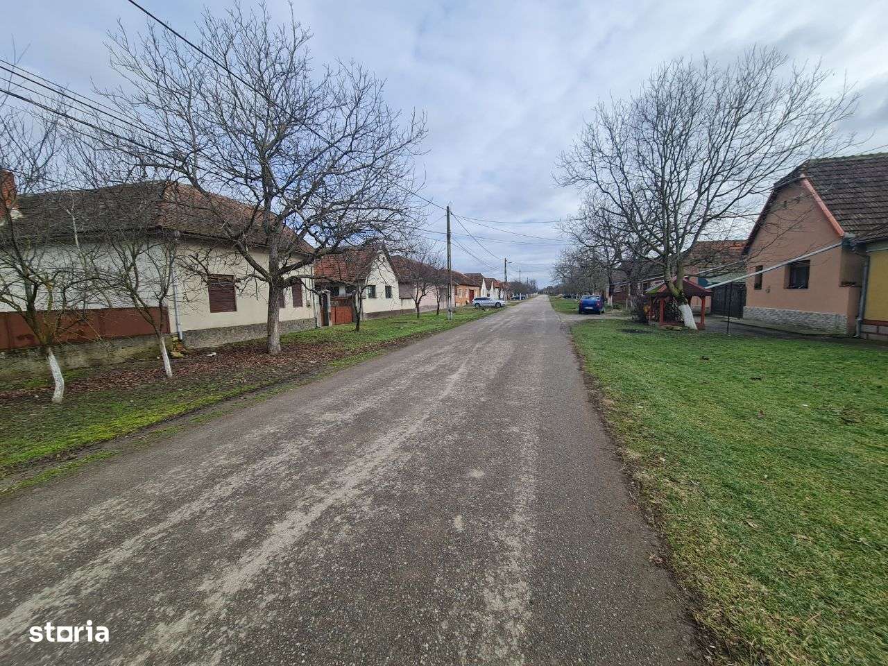 Vand casa de Caramida in Rapsig Jud. Arad 4 camere Baie Bucatarie - Imagine principală: 2/20