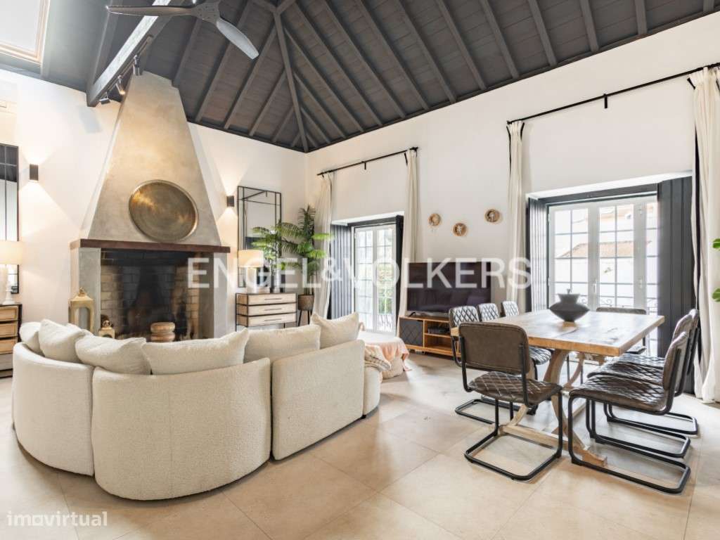 Espetacular Moradia T5 no Centro Histórico da Azambuja - Grande imagem: 3/33