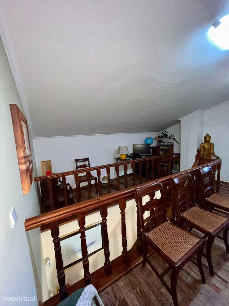 Moradia T2+1 com piscina em Salvaterra De Magos.-5