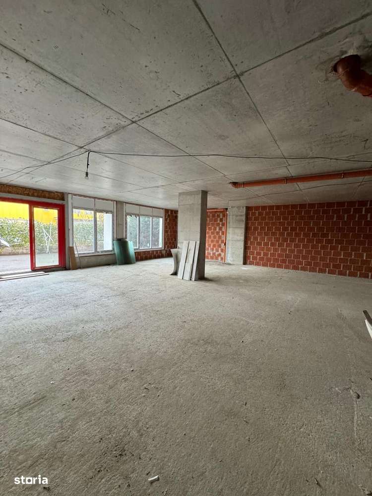 De vanzare Spatiu Comercial - Imagine principală: 3/6