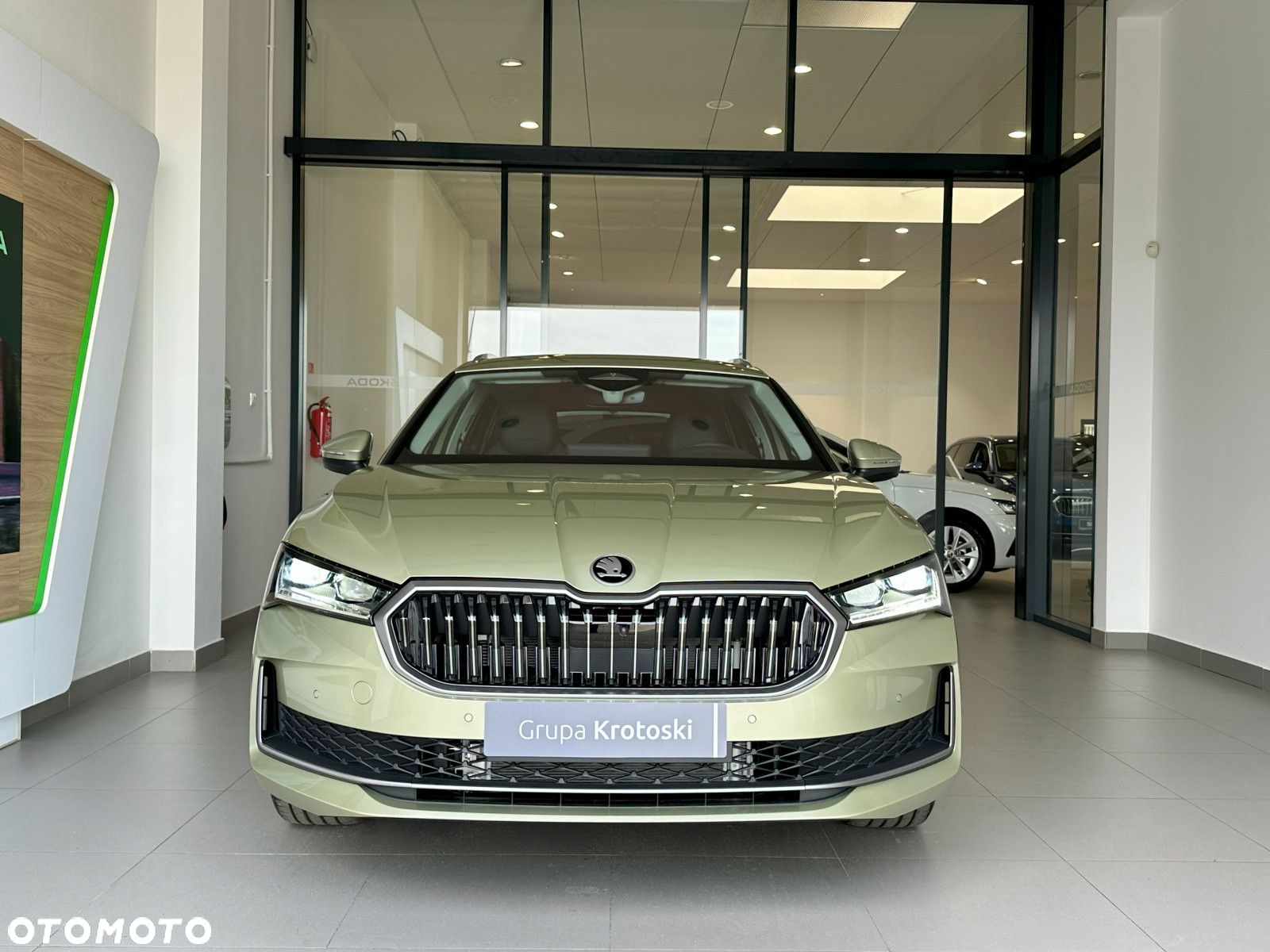 Skoda Superb - 2