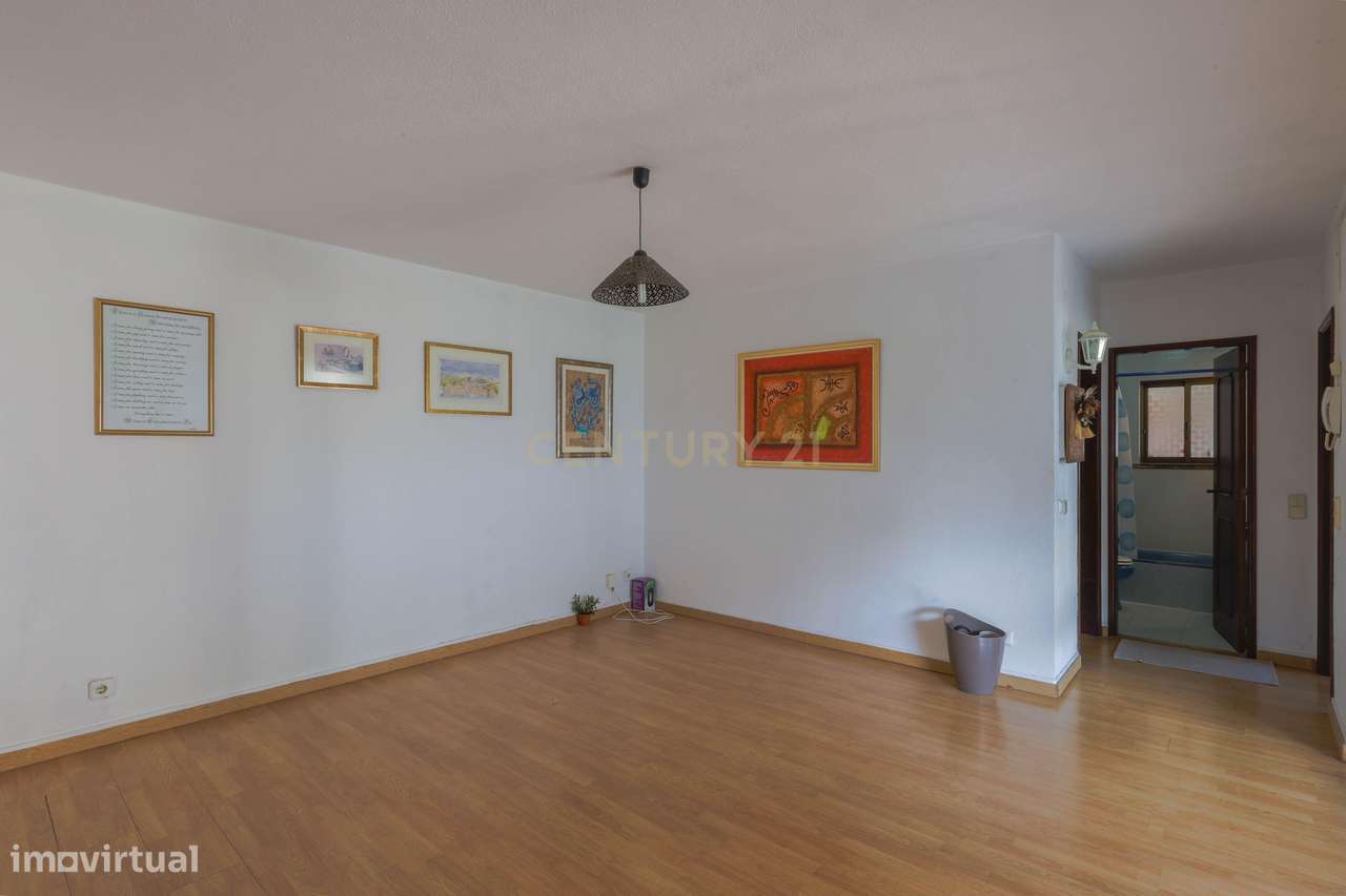 O Refúgio Perfeito no Pinhal da Verdizela – Um Ícone de Luxo, Sofistic-35