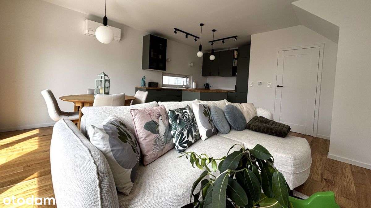 Nowoczesny, wolno stojący dom w Jantarze.-3