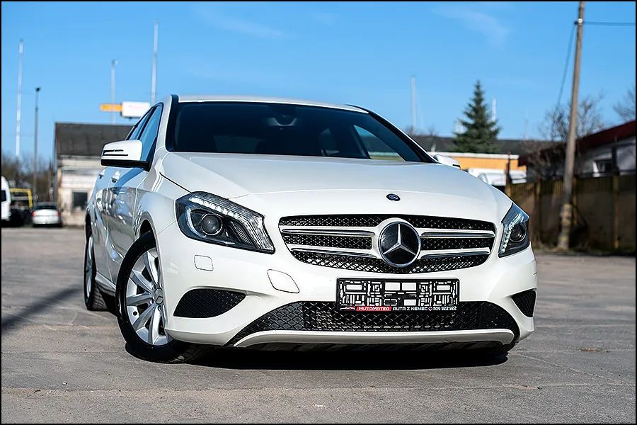 Mercedes-Benz A W176 (2012-) 180 (BlueEFFICIENCY) Urban 2013