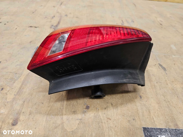 Lampa Lampy Tyl Tylna Prawa Lewa na w Blotnik AUDI A4 B7 Kombi Avant - 15