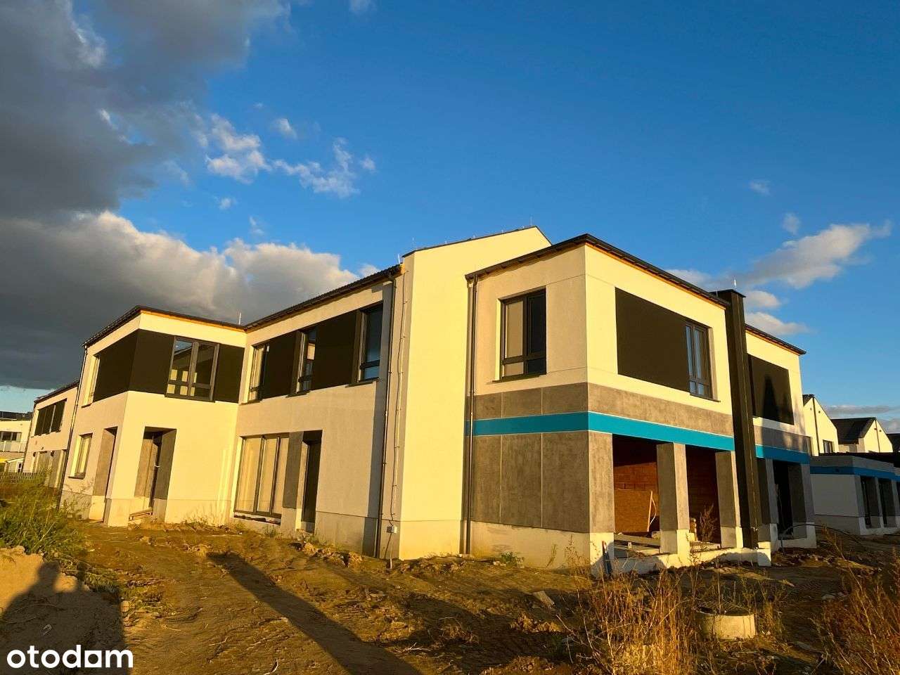 przestronny apartament z ogrodem, dom pod miastem-12