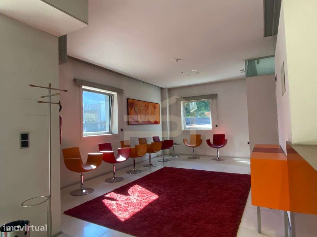 Loja de Rua com Garagem - Grande imagem: 3/12