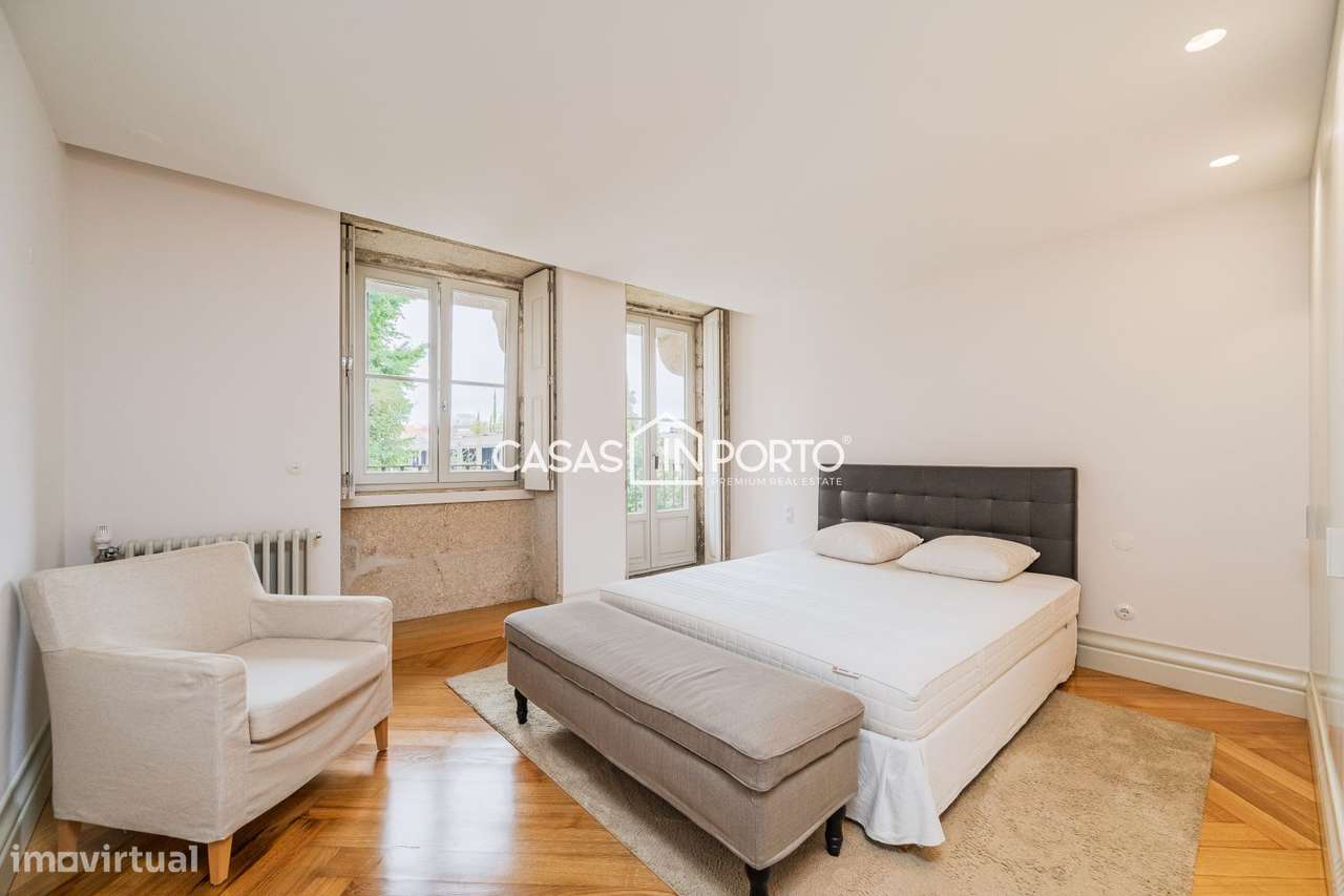 Apartamento T3 Duplex com Jardim Privativo em Edifício Histórico - Grande imagem: 5/43