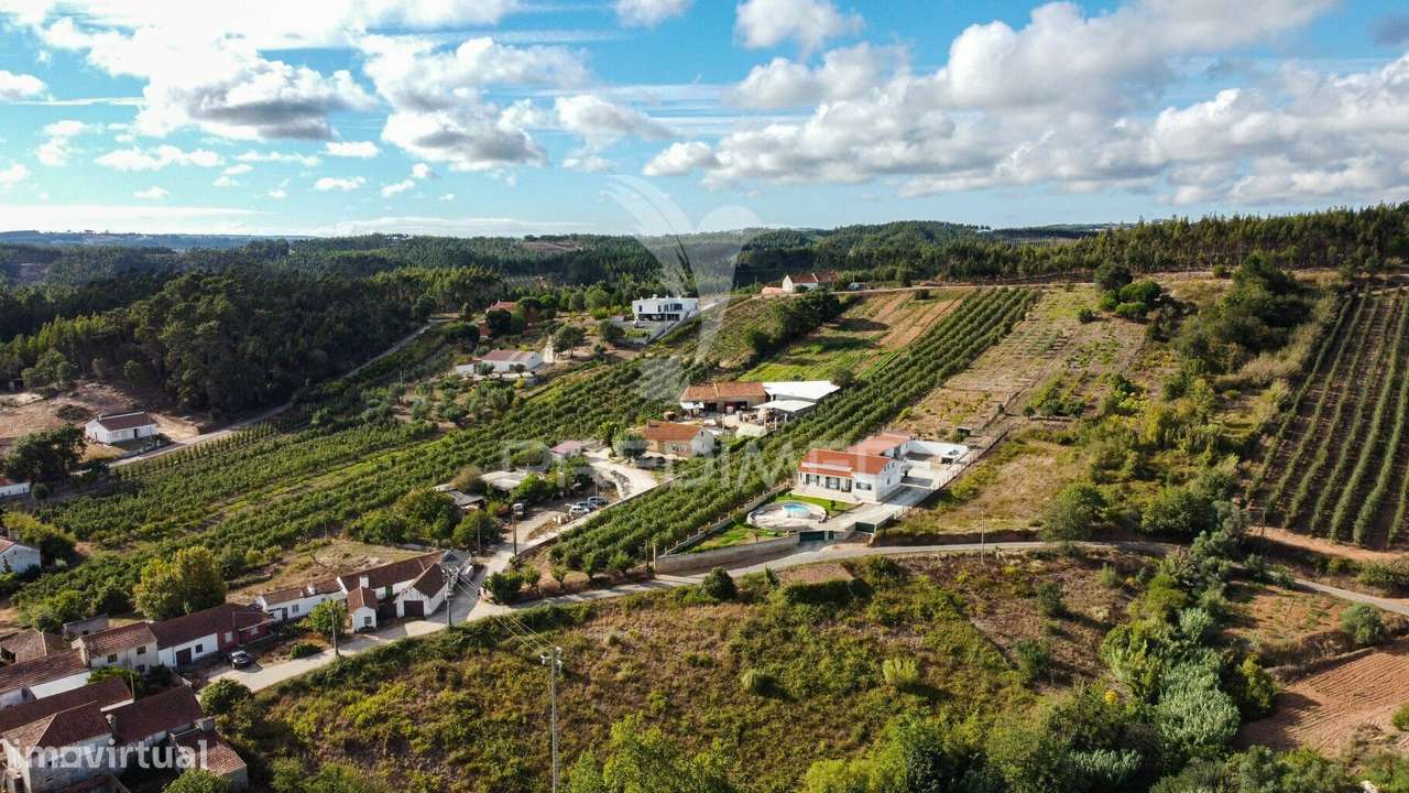 Terreno com viabilidade de Construção a 7km de Caldas da Rainha - Grande imagem: 3/14