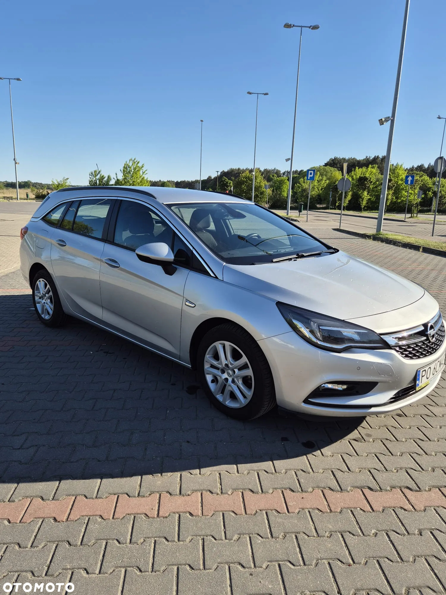 Opel Astra IV 1.6 CDTI Cosmo - 2