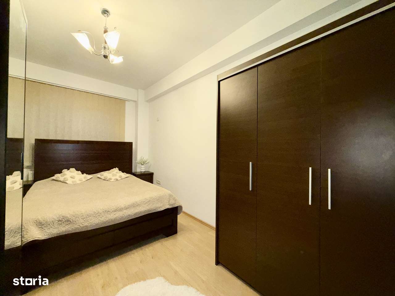 Apartament 2 camere de închiriat Militari Residence - Imagine principală: 4/10