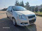 Chevrolet Aveo 1.2 16V Base - 9