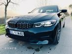 BMW Seria 3 330i - 5