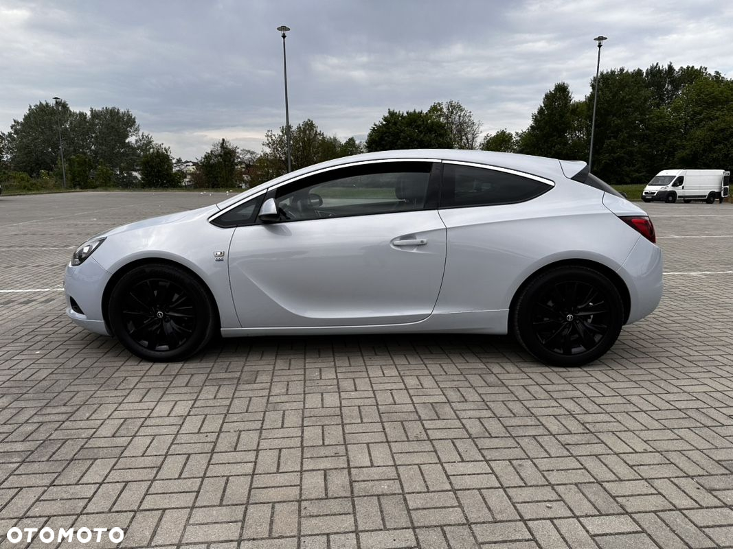 Opel Astra GTC 1.4 Turbo - 12