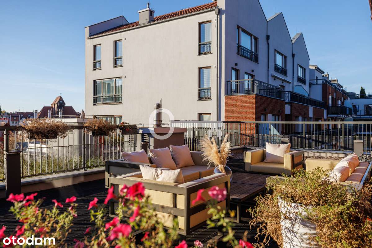 Cała kondygnacja | Przestronny widokowy  taras |-19