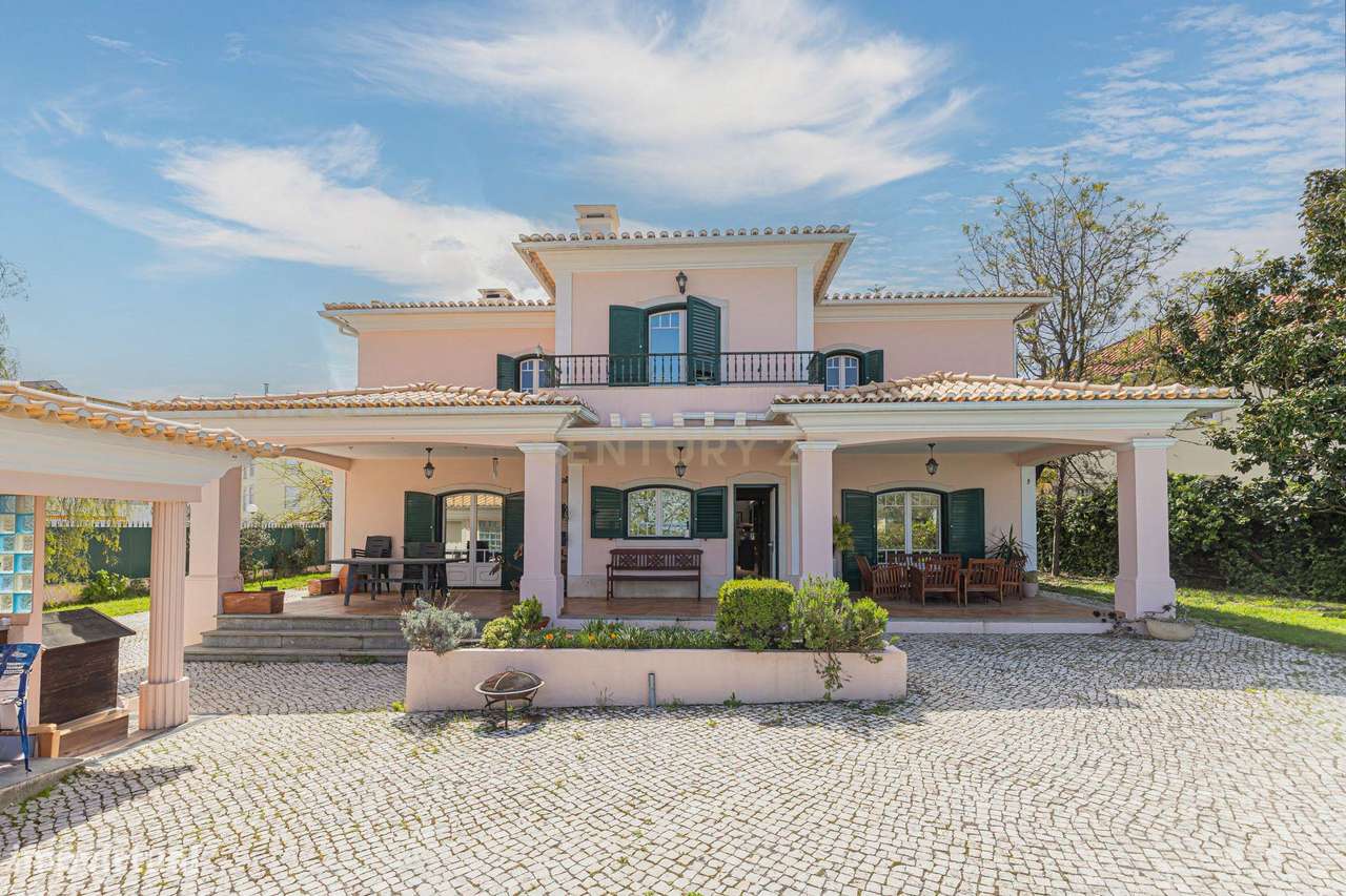 Moradia T5 - Almada - Piscina - Garagem -  364 m² - Terreno 1.024 m² - Grande imagem: 2/60