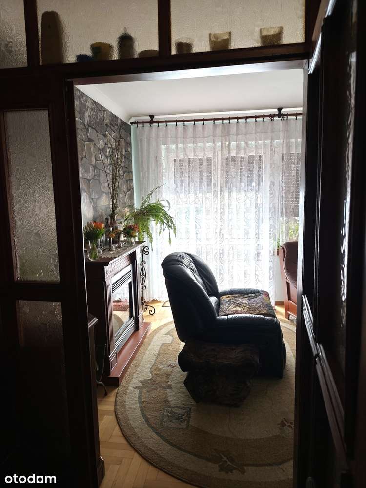 Dom w zabudowie szeregowej w Pawłowicach-6