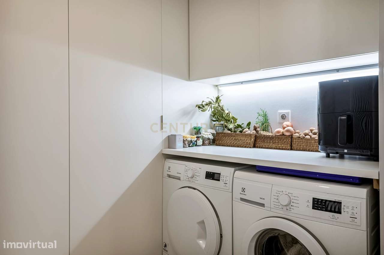 Apartamento T2 com Terraço e Parqueamento-7