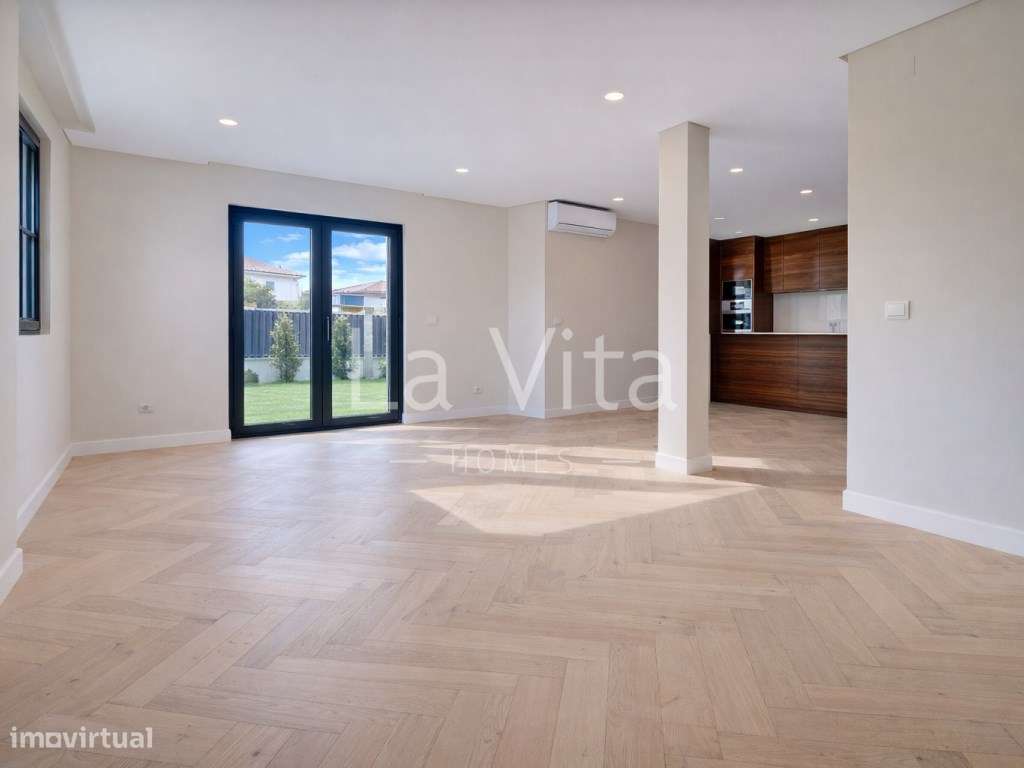 Moradia Isolada T4, com piscina e jardim no Cobre, em Cascais.-5