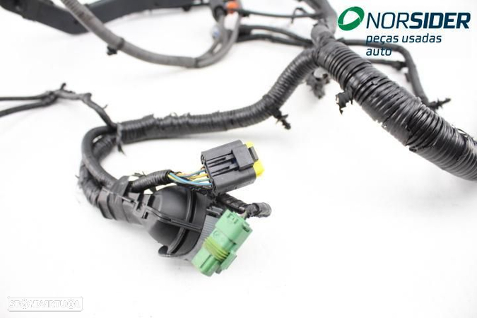 Instala elect comparti motor Ford Fiesta|08-12 - 4