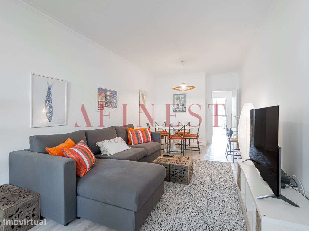 APARTAMENTO T2 CENTRO CASCAIS PARA ARRENDAR COM GARAGEM - Grande imagem: 3/22