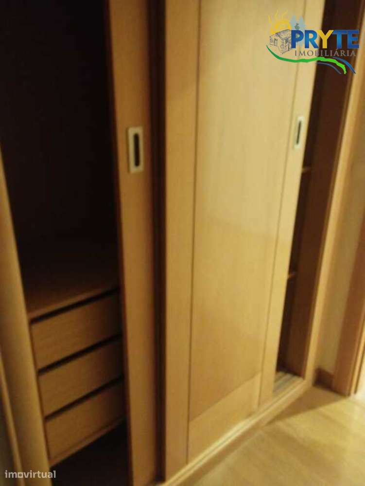 Apartamento T2 situado na Vila da Sertã-13