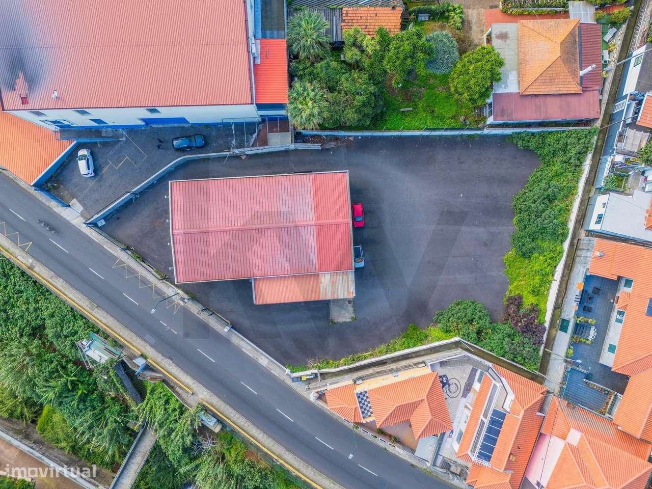 Armazém Comercial com Excelente Localização e Infraestrutura - Grande imagem: 4/13