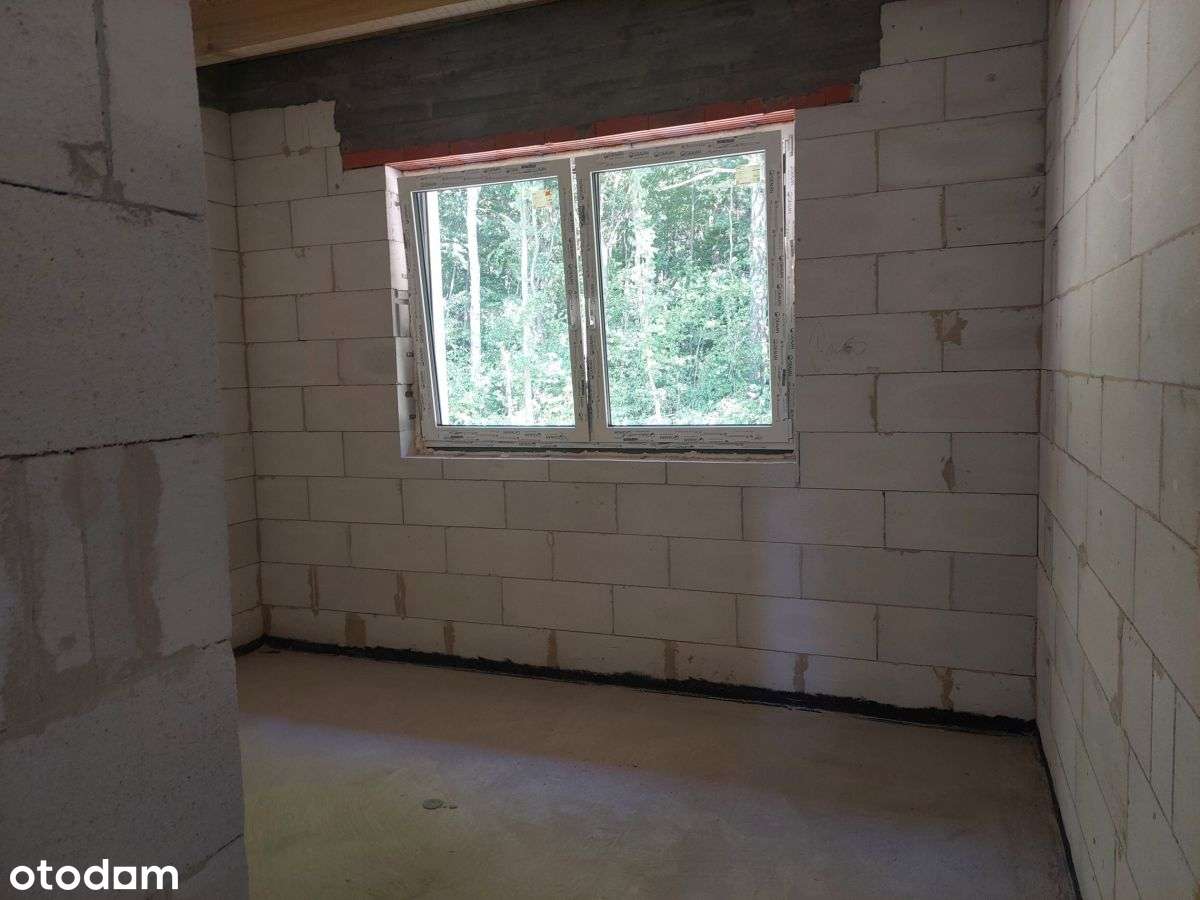 Atrakcyjny dom w spokojnej okolicy pod lasem-13