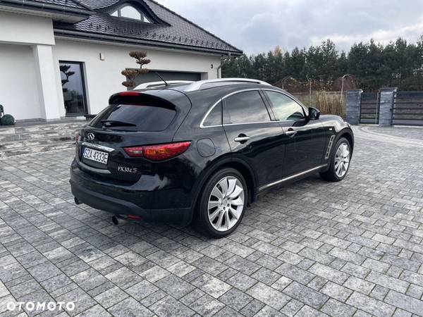 Infiniti FX FX30d S - 5