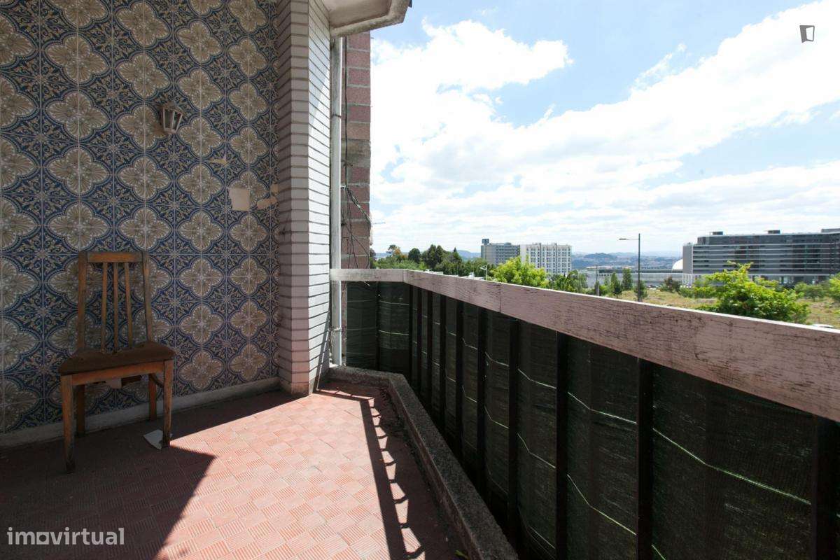 Quarto - localizado em Campanhã Porto - Grande imagem: 5/10