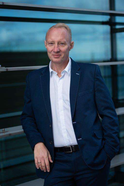 Logo: Nieruchomości Makiła Sebastian Makiła