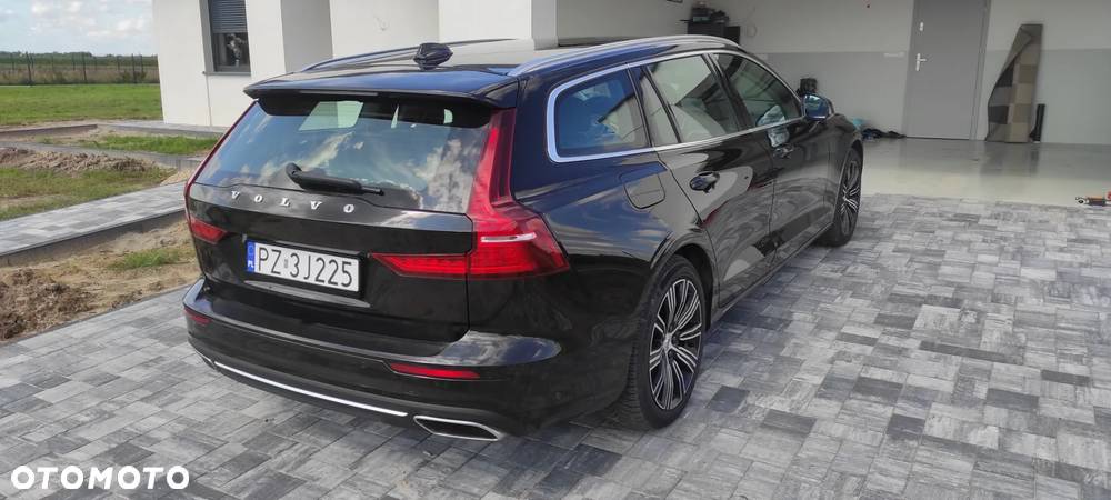 Volvo V60 D4 Inscription - 12