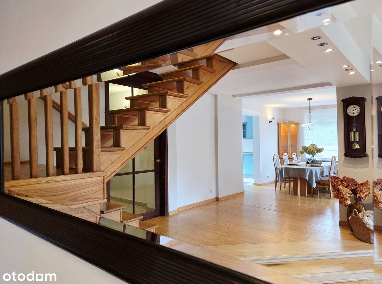 Dom w prestiżowej lokalizacji- ogród, oranżeria i przestrzeń na biznes - Pełny obrazek: 5/20