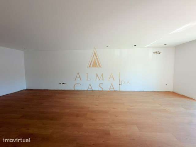 Fantástico apartamento T2 Novo-9