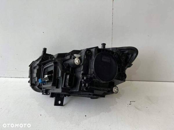 MERCEDES B MULTIBEAM LAMPA PRAWA LED 2479060605 - 3