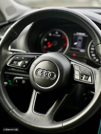 Audi A3 Sportback 1.6 TDI Design - 33