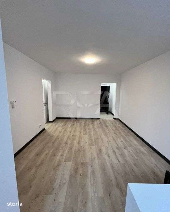 2 camere, 3/10, renovat-Drumul Taberei-Str. Pascani - Imagine principală: 2/9