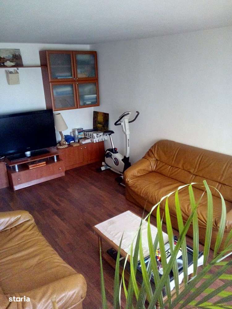 4 CAMERE et 3/4 - FALEZA NORD-2