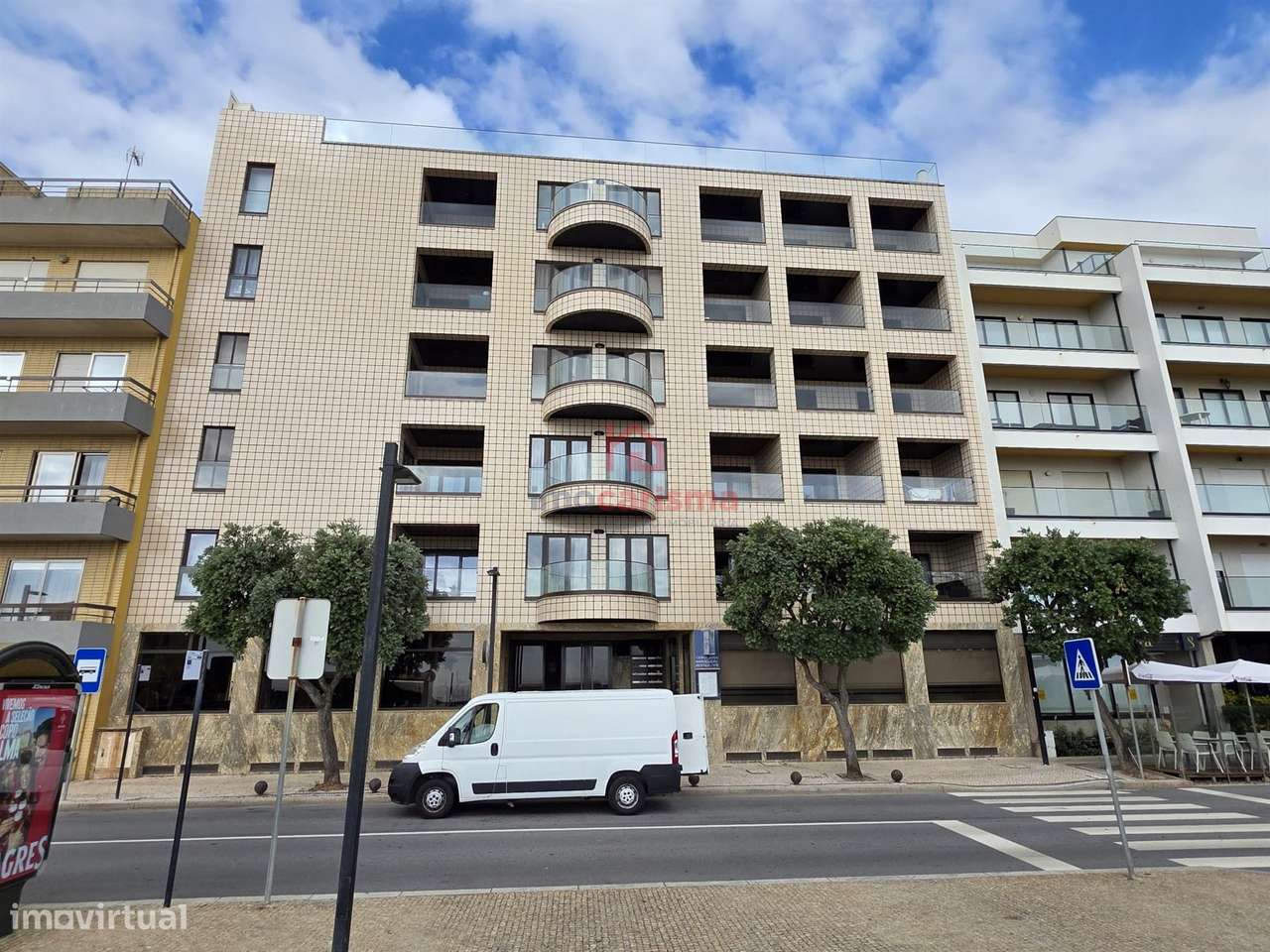 Apartamento T3+1 Duplex na 1.º Linha em Frente à Praia em Aver-o-Mar-22