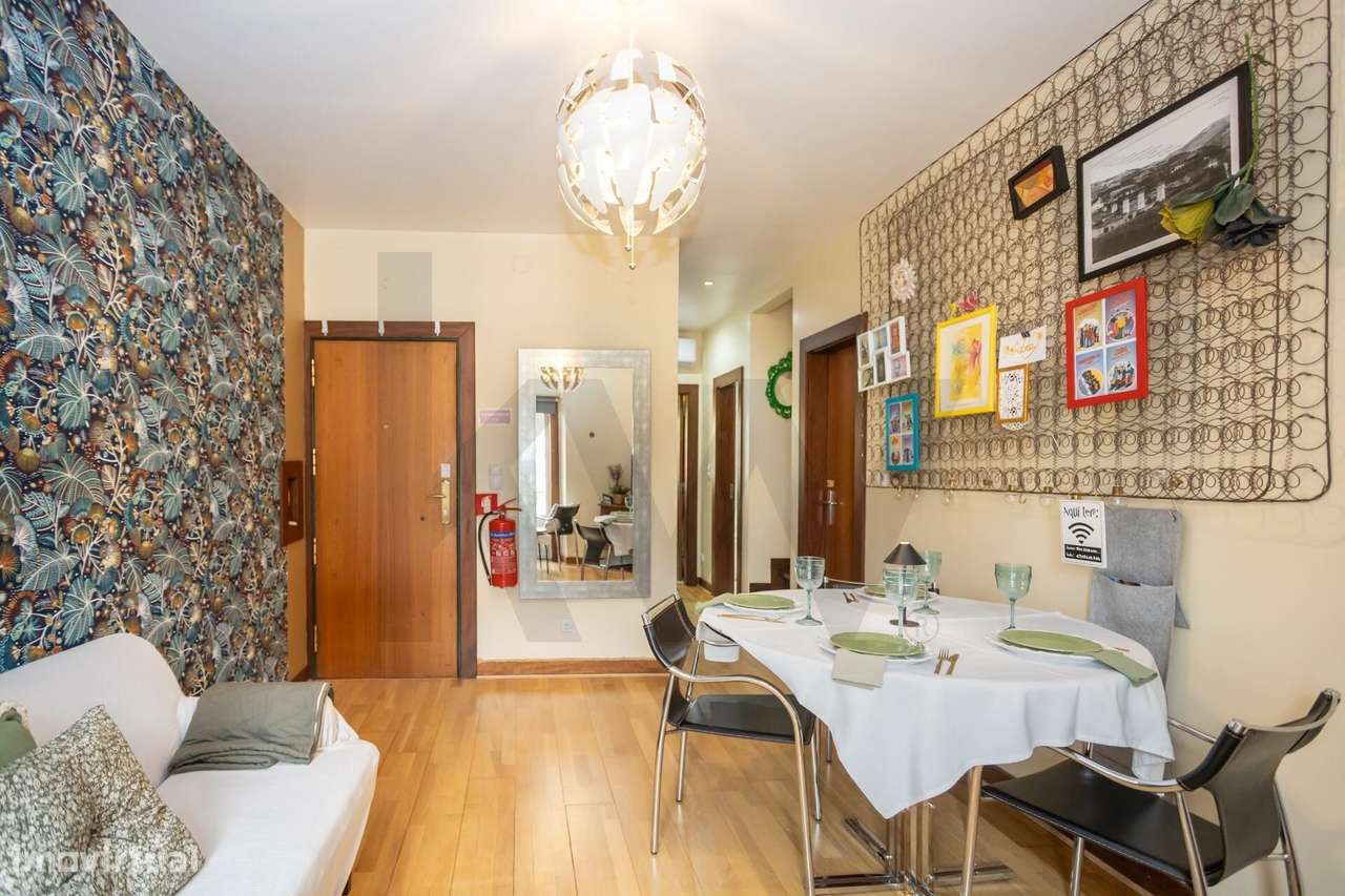 Duplex T1+2 mobilado com varanda, 88m2 em Alojamento local,  Rua da At - Grande imagem: 4/39