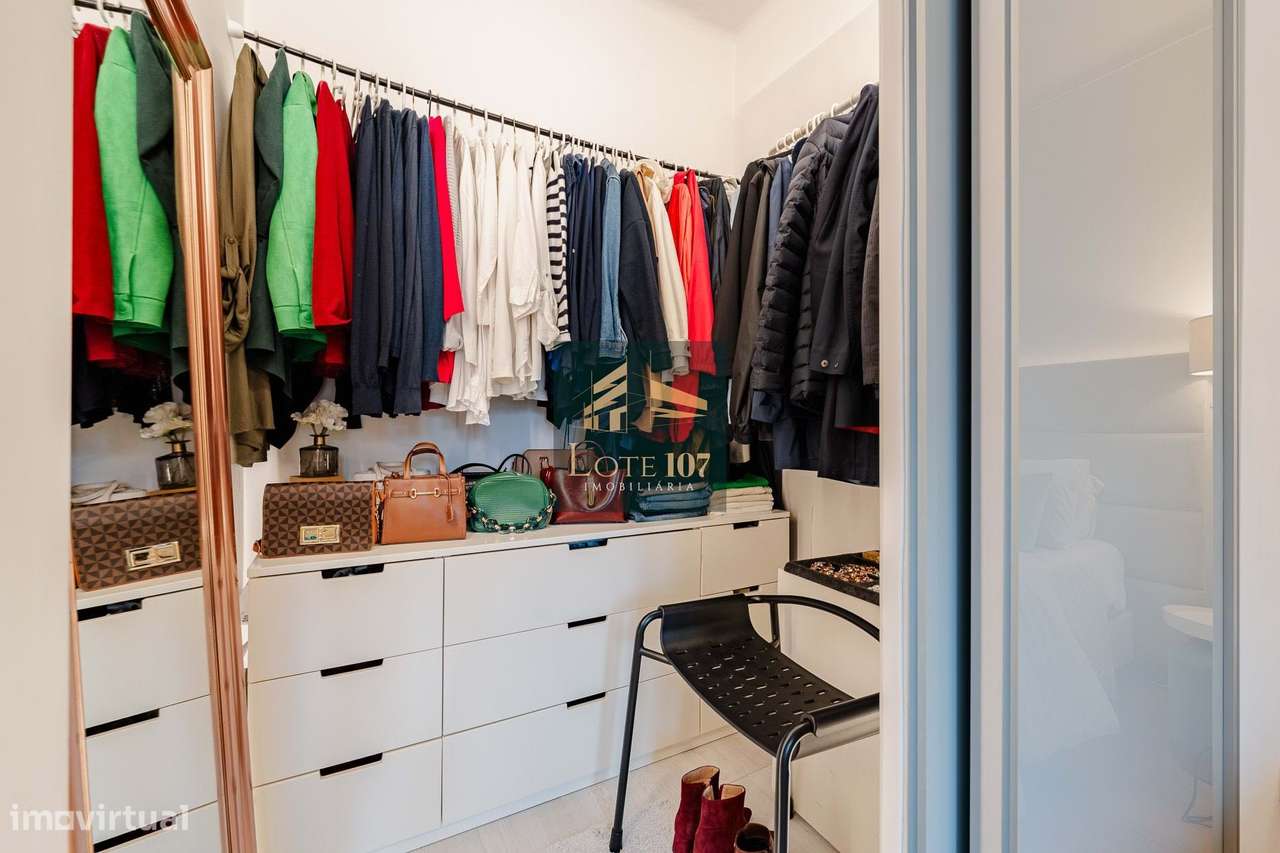 Apartamento T2 Remodelado em Pinhal Novo-25