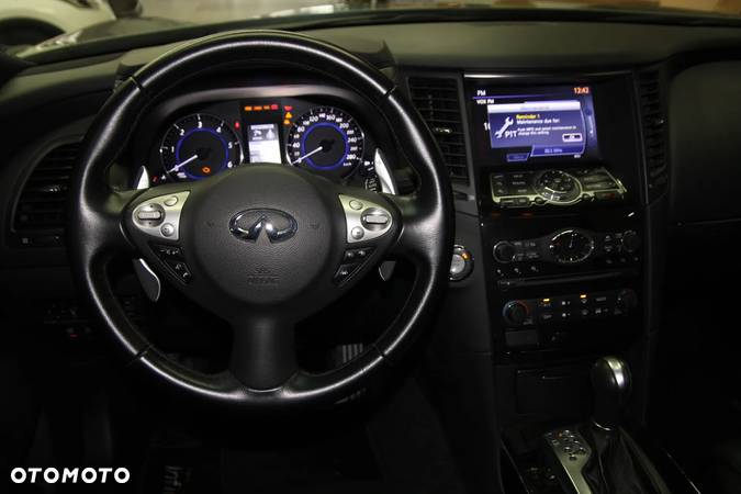 Infiniti QX70 3.0d S Premium - 14