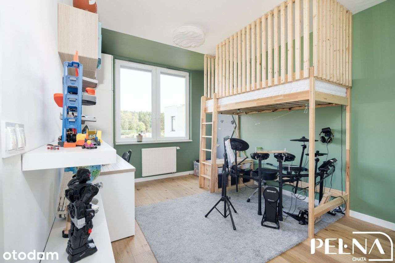 Dom w zabudowie szeregowej wraz z ogrodem i garaże-14