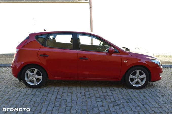 Hyundai I30 1.4 Comfort - 11