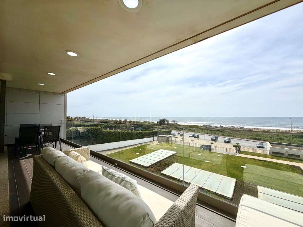 T3 Madalena Em 1 Linha De Mar