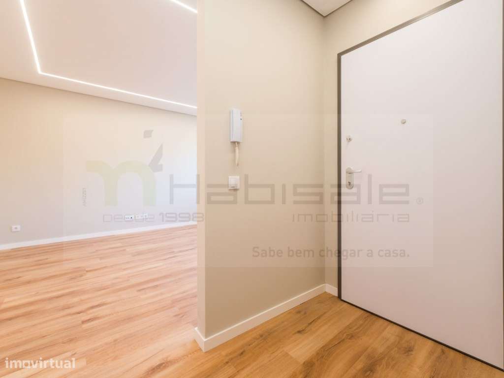 T3 Duplex, Totalmente Remodelado, com 135 m² | Murtal - Parede-10