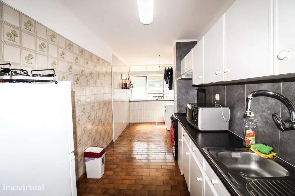 Apartamento T3 Mobilado em Aldoar – Excelente Localização no Porto - Grande imagem: 5/35