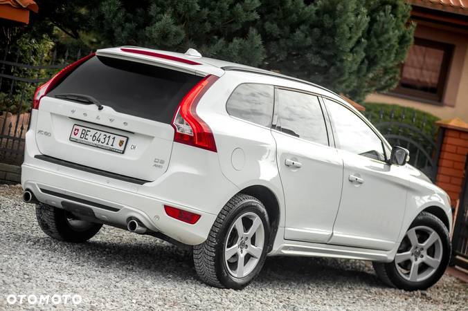 Volvo XC 60 D5 AWD R-Design Kinetic - 13