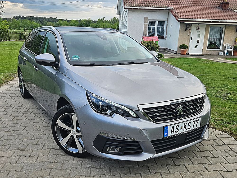 Peugeot 308 T9 (2014-2021) BlueHDi 150 EAT6 Stop & Start Allure 2017