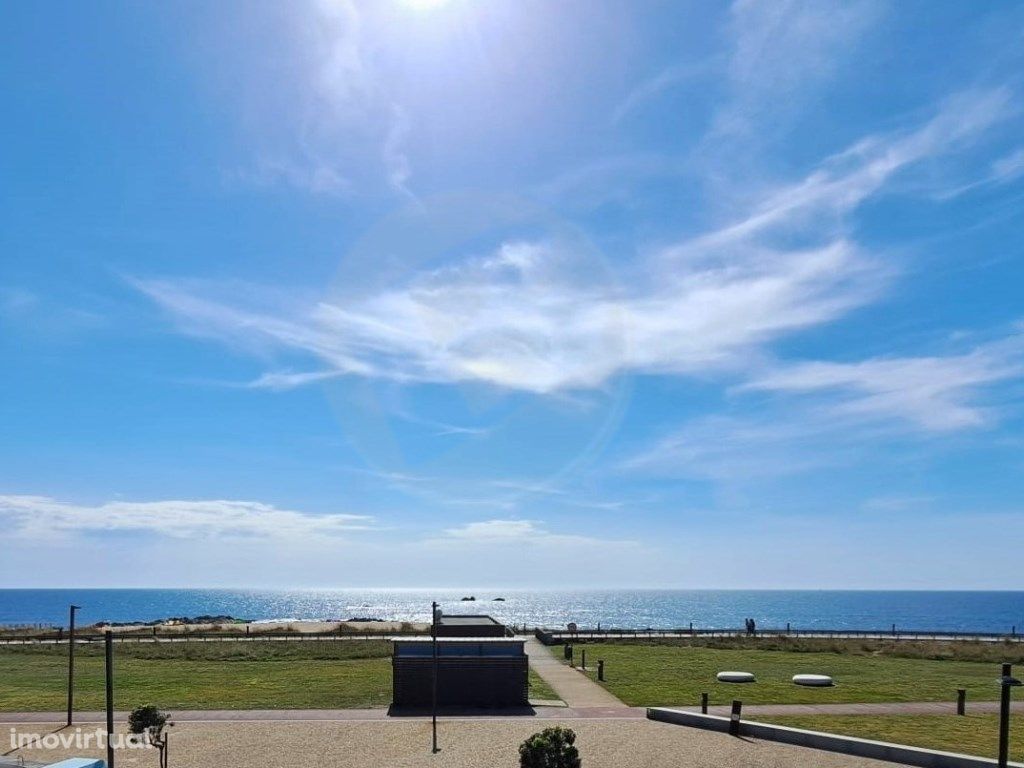 T1+1 em 1ª Linha Mar em Aver-o-Mar Póvoa de Varzim